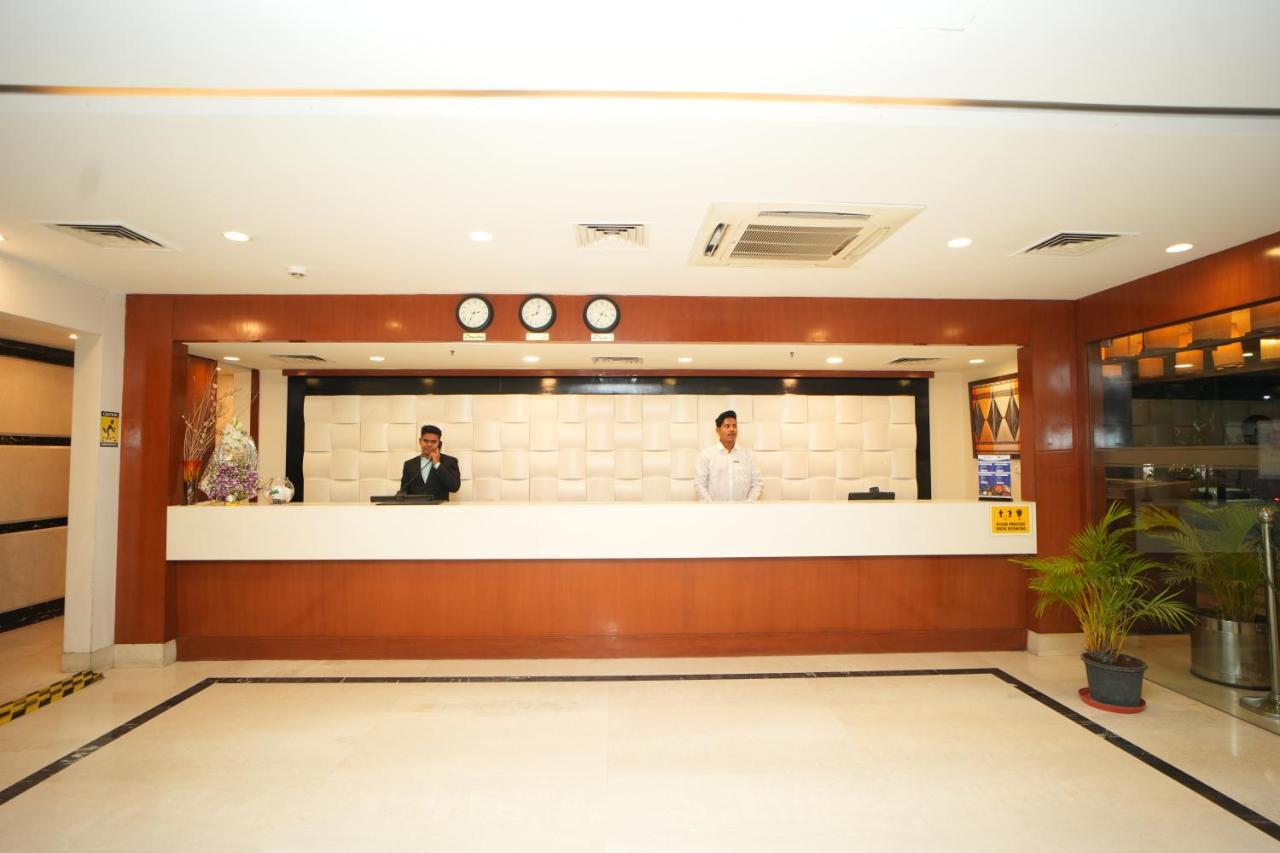 The Altruist Business Hotel Hitech Hyderabad Exterior photo