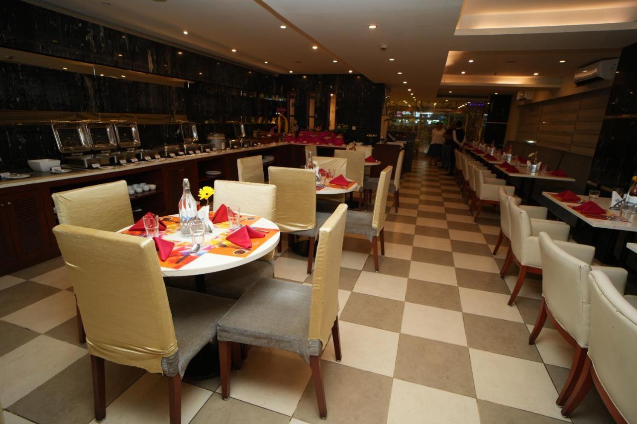 The Altruist Business Hotel Hitech Hyderabad Exterior photo